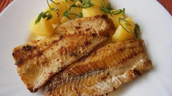 Meal 346 Smazene File Z Aljasske Tresky S Varenym Bramborem M M A Domaci Krenovou Tatarkou